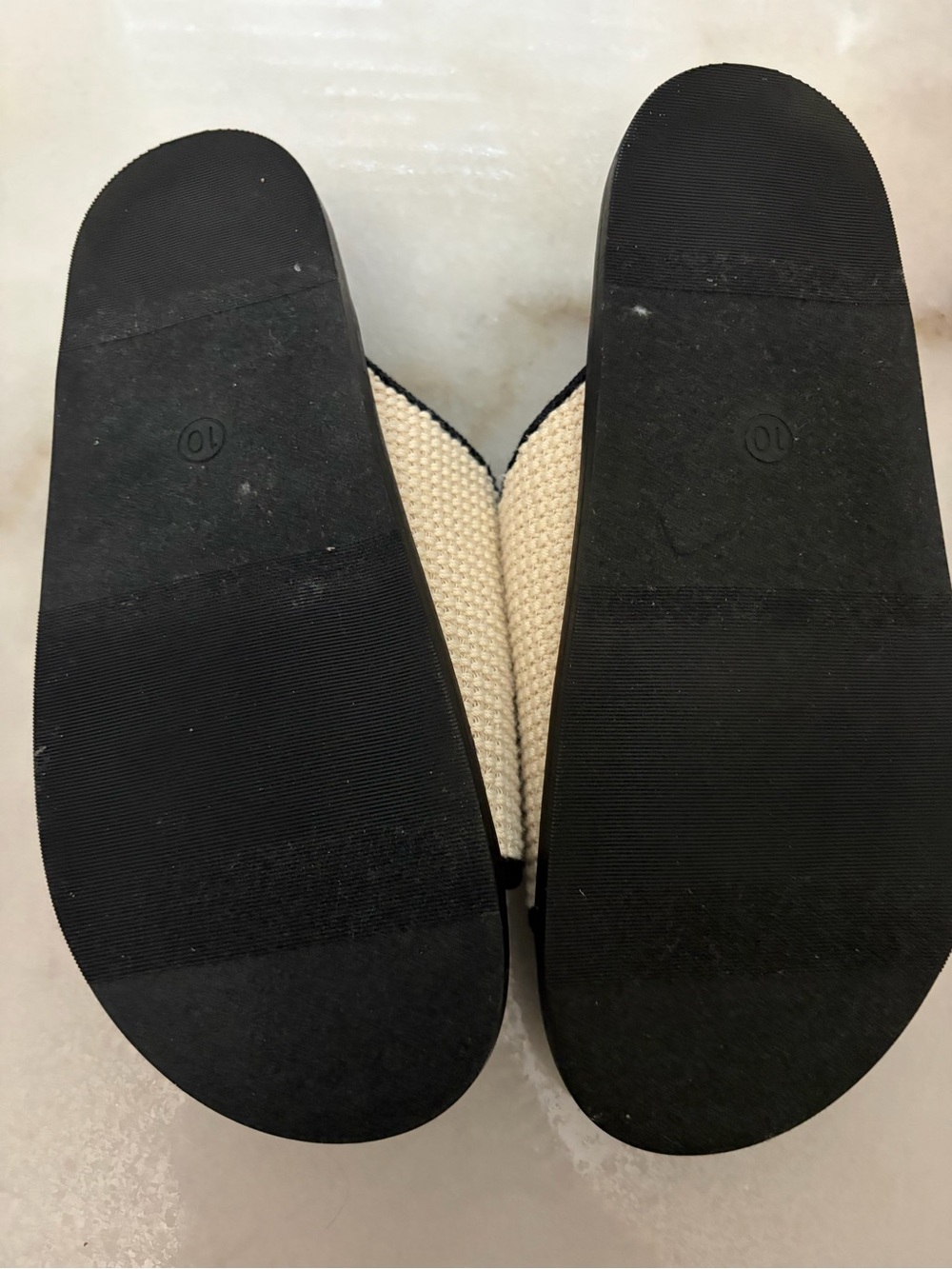 Universal Thread Cream and Black Buckle Slide Sandals - Picture 6 of 6